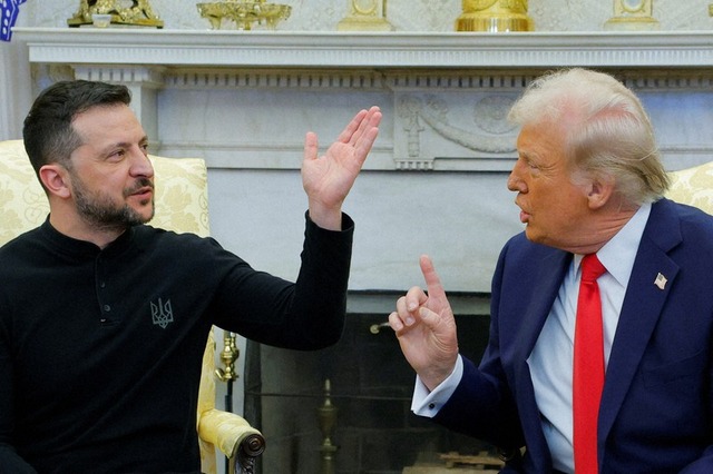 【動画あり】ウクライナのゼレンスキー大統領がトランプ大統領を殴る偽動画が出回りバズりまくってしまう