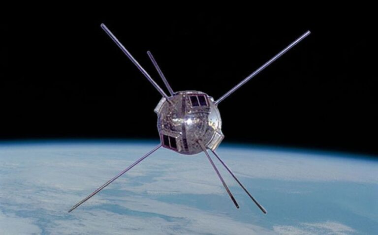 さあ、帰ろう。67年間前に打ち上げた人工衛星「ヴァンガード1号」を帰還させる計画