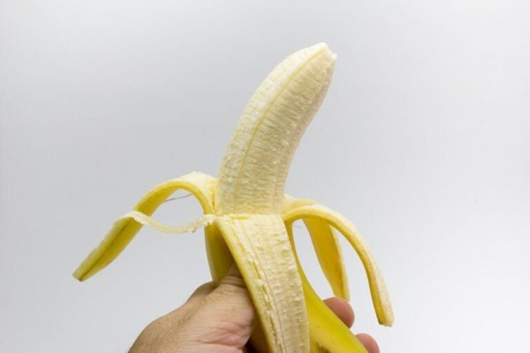 血圧を下げたいならバナナがおすすめと科学者。豊富なカリウムと食べやすさ
