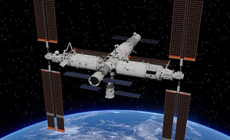 中国の宇宙ステーションで未知の細菌が発見される。宇宙で感染する可能性は？