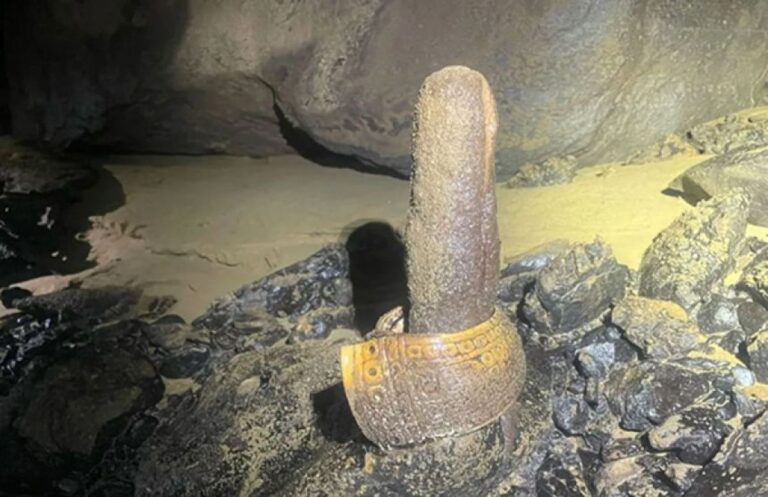 かなまら祭り的な？メキシコの洞窟の奥で儀式に使用されたとみられる遺物を発見
