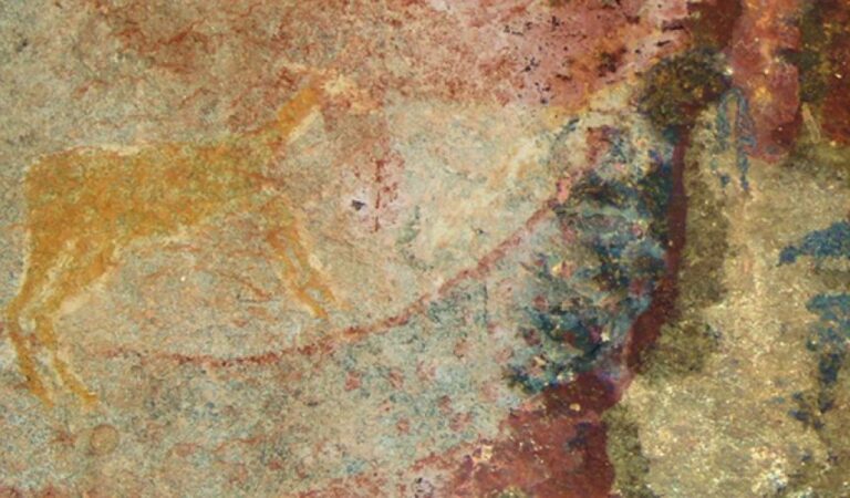 アフリカの岩絵に描かれた謎生物は、幻獣ではなく2億年前のディキノドン類だった可能性