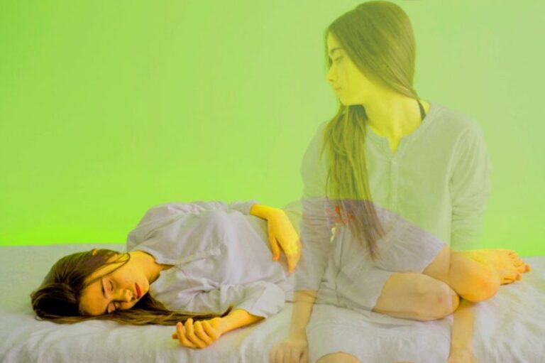 幽体離脱は単なる幻覚じゃない？意識が脳の外にある可能性を示す新たな研究