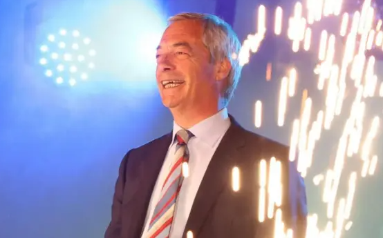 イギリスで反移民の新興政党が歴史的大勝利 →０議席から６６７議席を獲得ｗｗｗｗｗｗｗｗｗ