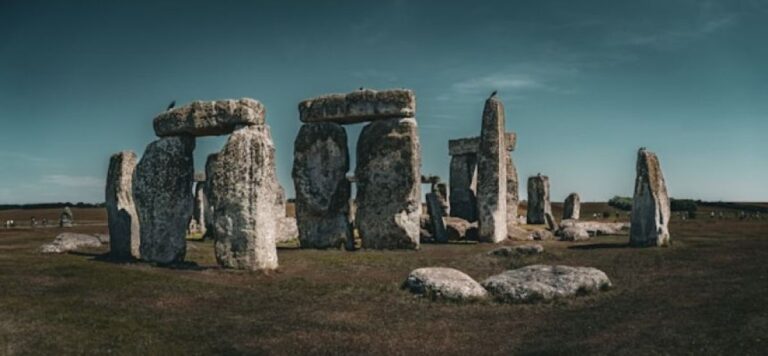 ストーンヘンジの巨石は人力で運ばれていた、古代ブリテン人の驚異的運搬技術が明らかに
