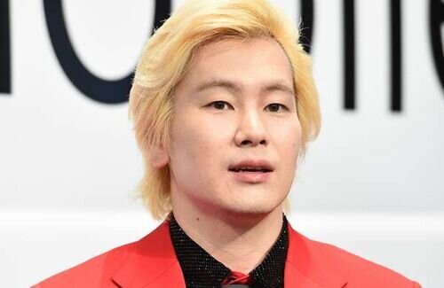 【悲報】カズレーザー、40代筋トレおじさんに持論「だせぇなあって思う」