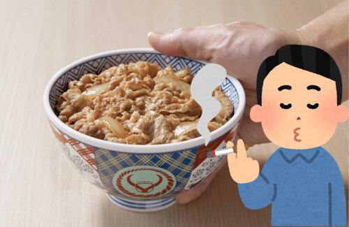 【炎上】吉野家の店員が厨房内で紙タバコを吸う動画が拡散！営業停止レベルではないかと話題に