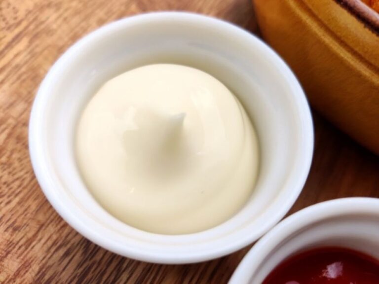 生粋のマヨラー、カフェにマヨネーズがないことに腹を立て放火し逮捕された男性