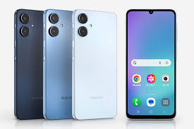 エレベーターの隙間に落としたスマホが10階から1階に落下！！　その結果がまさかの……