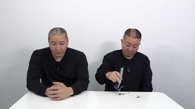 チョコプラ松尾さん、「素人はSNSやるな」発言を謝罪　コンビ揃って丸刈りに