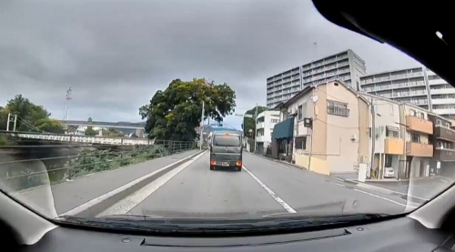 あまりにも不可避なドラレコ事故映像がヤバすぎる・・・こんなんどうしろと？