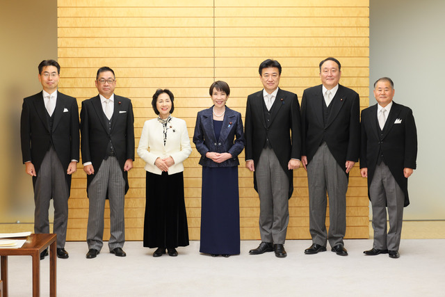 どうしても高市内閣の支持率を下げたいオールドメディアがなりふり構わぬグラフ芸を披露