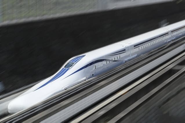 JR東海「リニアの工事費、2倍の11兆円まで膨らんじゃう見通しだわ…しかも2035年に開業できねえ…」