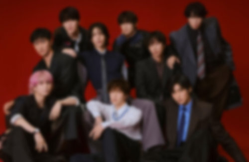 【！？】SnowManのライブでなぜか全裸になっている女性が発見される… どういう状況！？