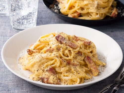イタリア、「偽カルボナーラ」に激怒！伝統的な食材以外の使用は「犯罪」として捜査へ