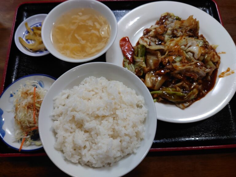 町中華のオヤジ「材料費高騰を職人技でカバーしてきたけどもう無理だわ」個人の中華料理店、潰れ始める。