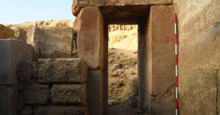 太陽神ラーに捧げた「谷の神殿」発見、4500年前の古代エジプト