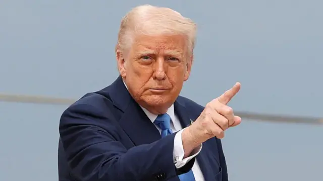 トランプ大統領が「トランプ級戦艦」の建造を発表！　アズールレーンでトランプが叡智なキャラになっちゃう……