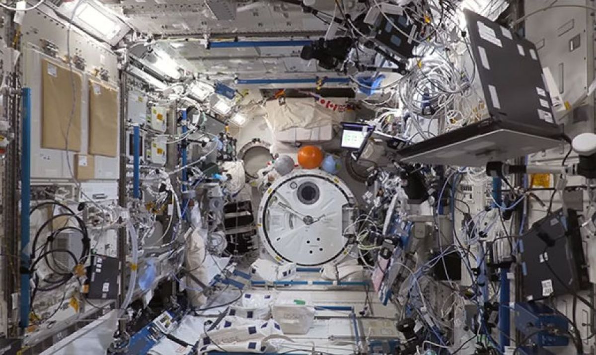 2026年、あけましておめでとう！国際宇宙ステーション体験ツアーで新年の幕開け