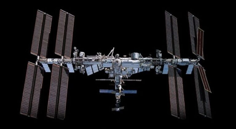 2031年、国際宇宙ステーションが永遠の眠りにつく場所、宇宙機の墓場「ポイント・ネモ」
