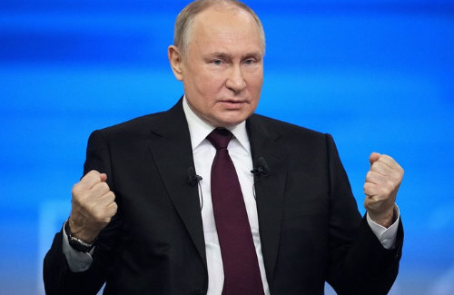 プーチン大統領「我々の希望や計画は必ず実現する。勝利を信じている」
